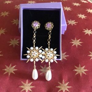 Stunning dangle earrings